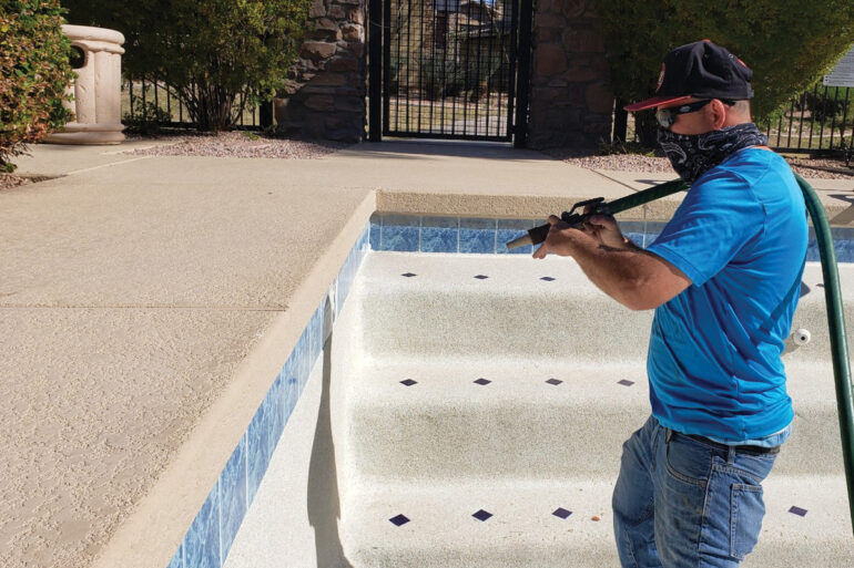 pool tile cleaning